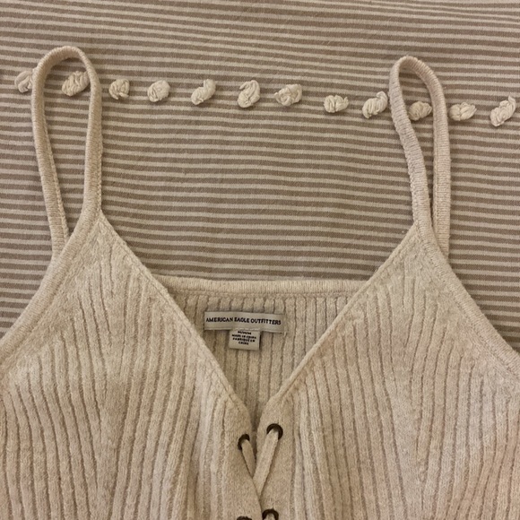 ✨5 for $15✨ American Eagle Knit Lace Up Top - Picture 4 of 10